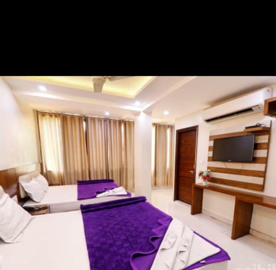 Hotel Le Mem Дели Экстерьер фото