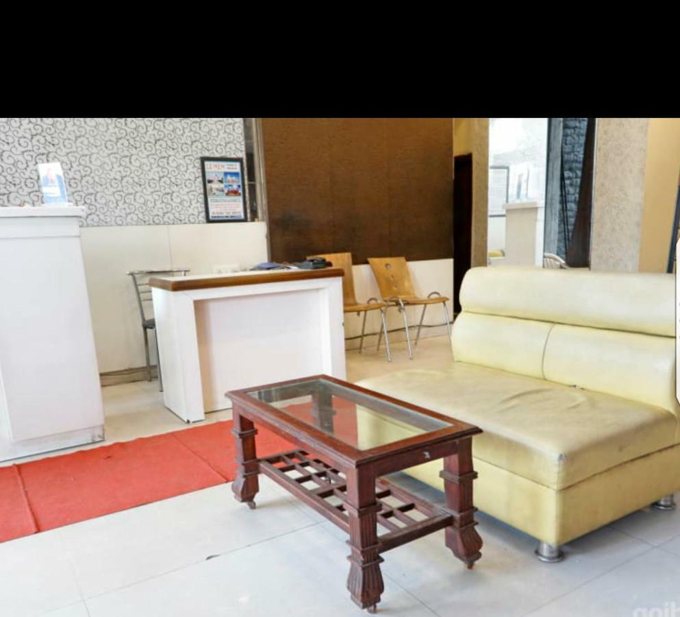 Hotel Le Mem Дели Экстерьер фото